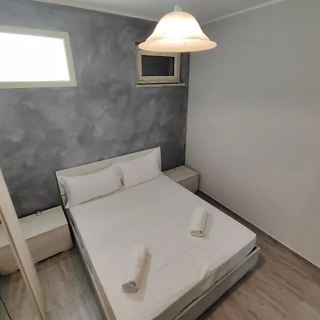 Sicily Travel Apartment's 2 Apartment Giardini Naxos