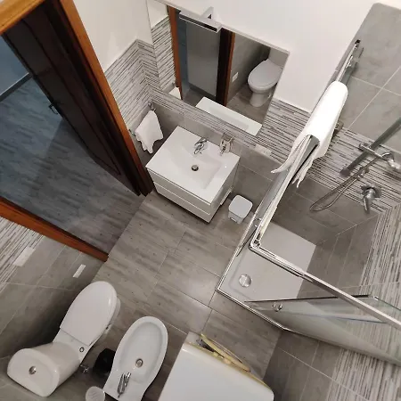 Sicily Travel Apartment's 2 * Giardini Naxos