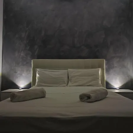 Sicily Travel Apartment's 2 * Giardini Naxos