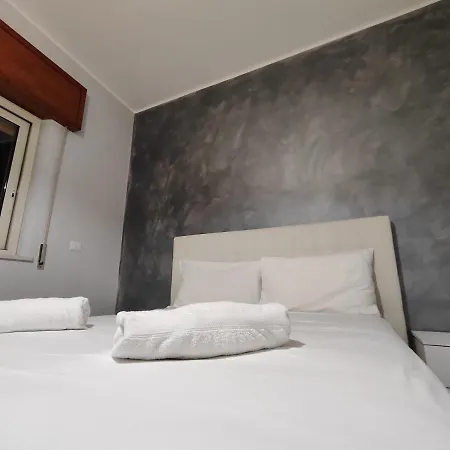 公寓 Sicily Travel Apartment's 2 *